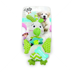 AFP Любимата играчка на малкото кученце, зелена птица