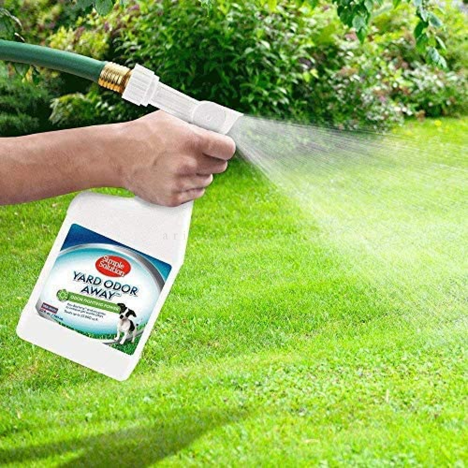 Спрей за премахване на миризми на двора SIMPLE SOLUTION Yard Odor Away